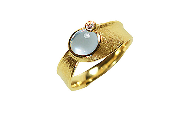 02073-Ring, Gold 750 mit Brillant und Mondstein