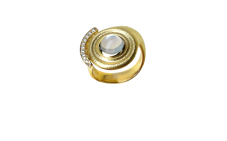 05139-Ring, Gold 750, Mondstein mit Brillanten