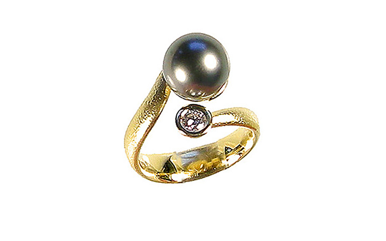 05148-Ring mit Thahitiperle, 750 Gelbgold mit Brillant