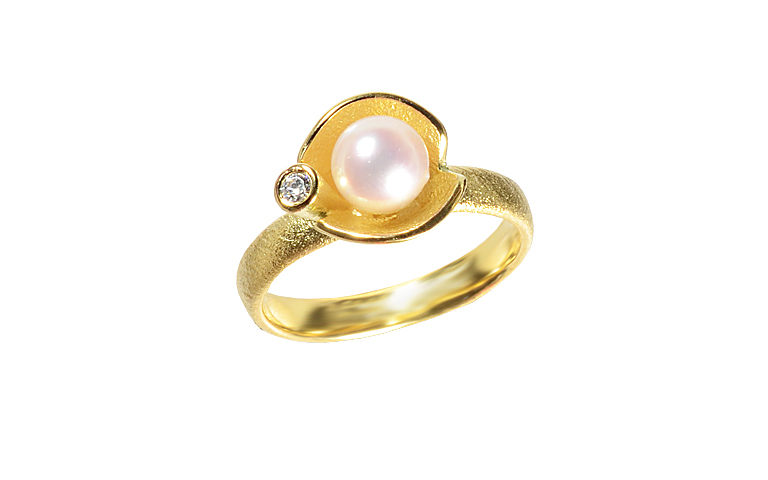 05388-Ring, Gold 750 mit Perle und Brillant