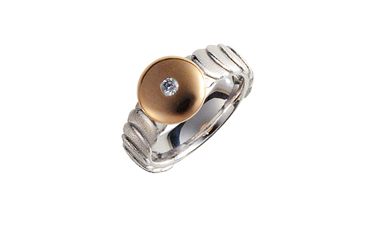 45204-Ring, Weiss- und Rotgold 750 mit Brillant