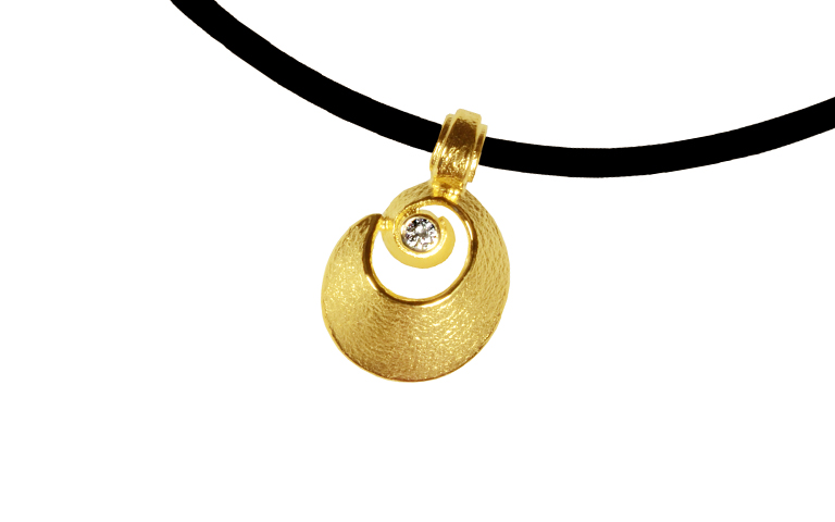 01069-necklace, gold 750 and brillant