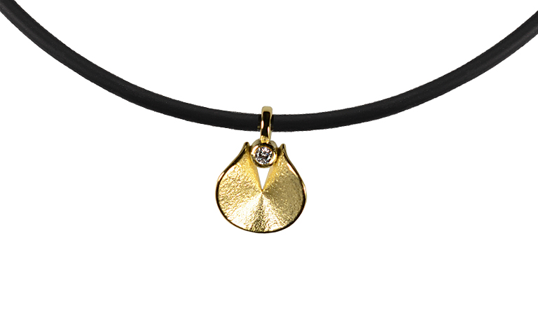 01124-necklace, gold 750 with brillant
