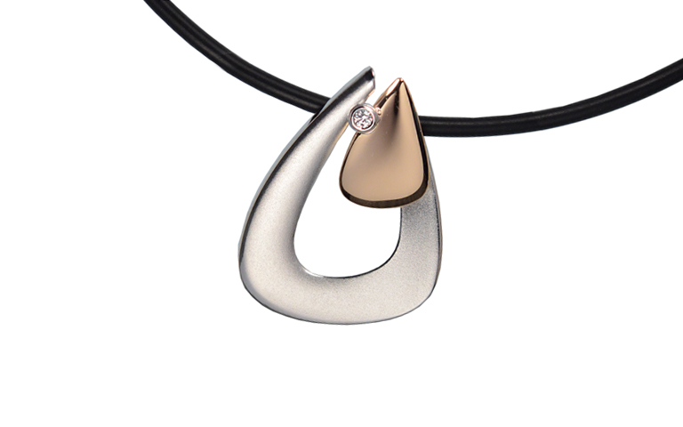41068-necklace, white gold and rose gold 750 and brillant