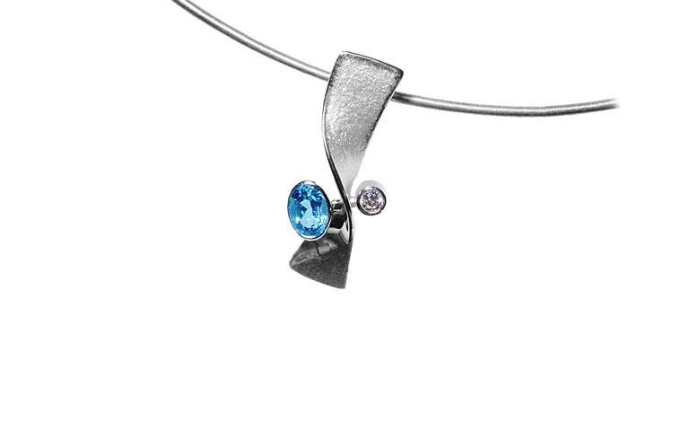 41072-necklace, whitegold 750, brillant and aquamarin