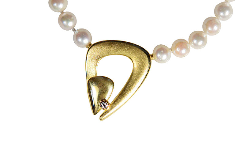 09026-pearl-clasp, gold 750 with brillant