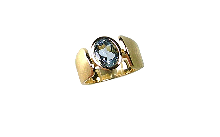 05150-ring, gold 750 with aquamarin
