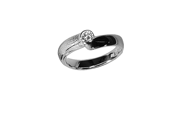 45207-ring, white gold 750 with brillant